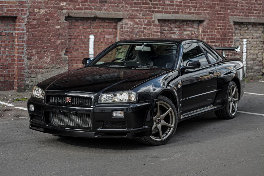 Nissan Skyline GTR — Япония — фото 1